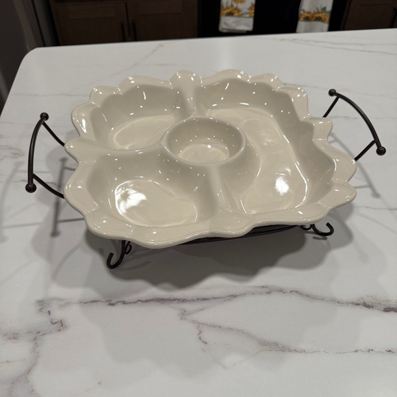 Celebrating Home Stoneware Vegetable (or fruit) & Dip Dish with stand - Picture 1 of 3